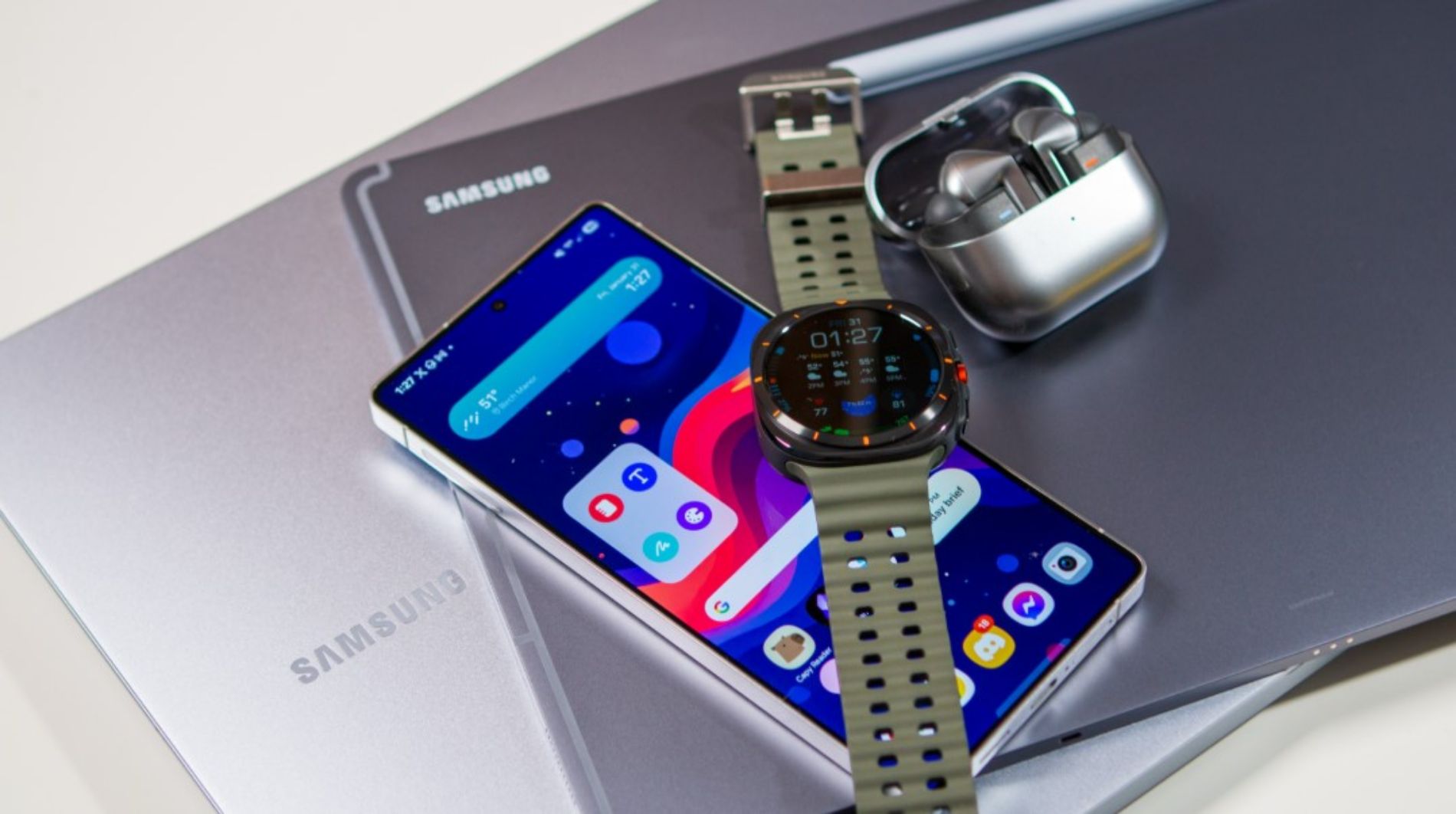 Hình ảnh cho danh mục Mẹo đồng bộ dữ liệu điện thoại, tablet và smartwatch Samsung thật đơn giản